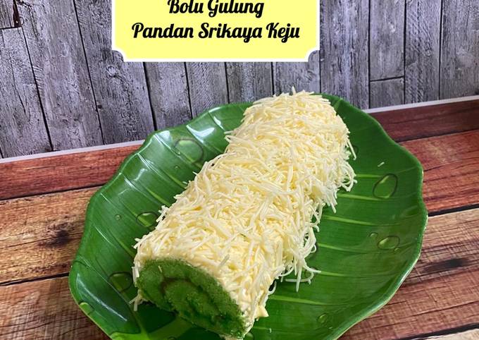 #37 Bolu Gulung Pandan Srikaya Keju