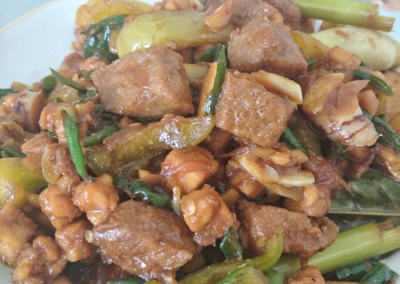 Oseng Tempe Saikoro Beef