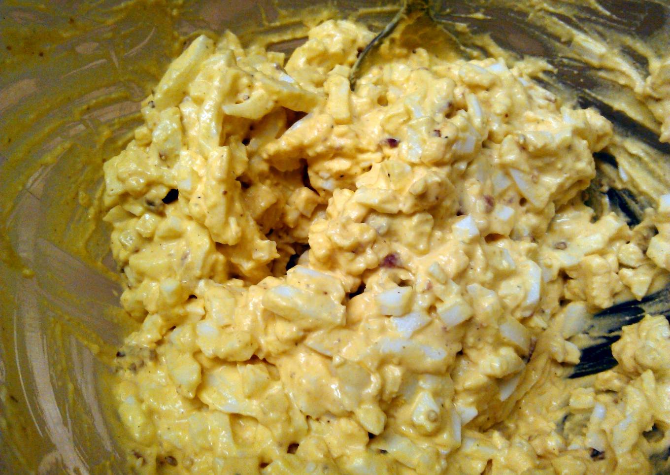 Devilled egg salad