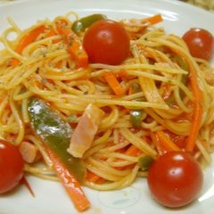 Tomato Sauce Pasta Made In One Pan A picture of Tomato Sauce Pasta Made In One Pan.