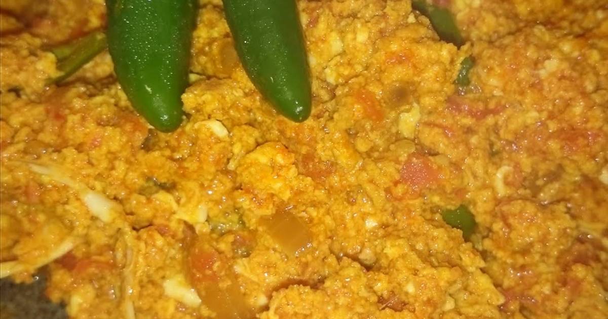 Hot and spicy Indian scrambled egg chutney Recipe by Ashykinz89 Cookpad