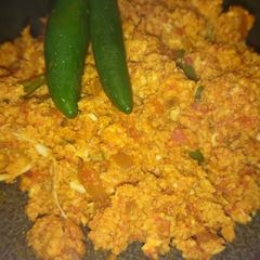 A picture of Hot and spicy Indian scrambled egg chutney.