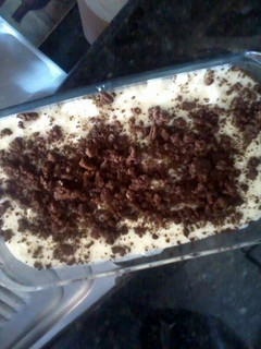 A picture of easy-quick vanilla pudding dessert.