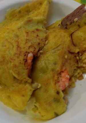 A picture of Vietnamese green bean pancake.