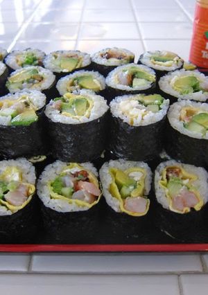A picture of Gori-Chan's California Roll.
