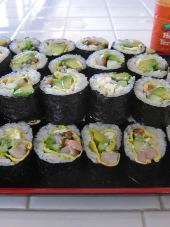 Easy Steps Prepare Recipes Gori-Chan's California Roll the So Delicious Delicious.