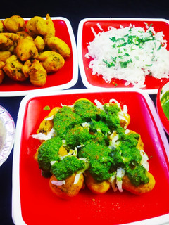 मूंग दाल के राम लड्डू (moong dal ke ram ladoo reicpe in Hindi) रेसिपी मुख्य फोटो
