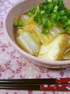 A picture of Delicious Simmered Chinese Cabbage and Atsuage with Thickened Sauce.