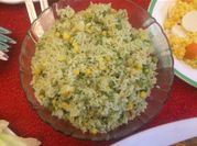 Una foto de arroz con arvejas