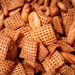 A picture of Sweet and Spicy Chex Mix.