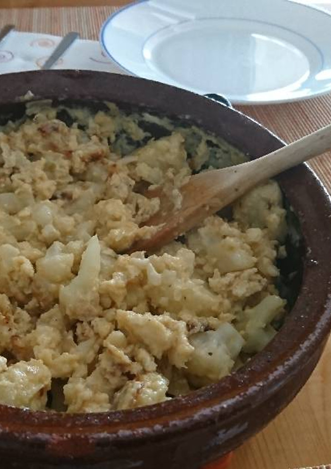 Una foto de Coliflor con huevos
