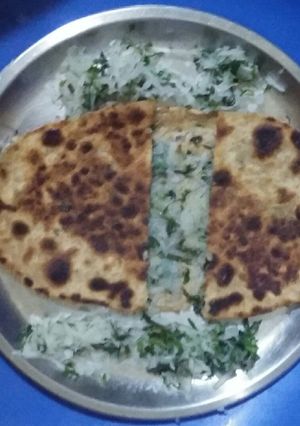 A picture of Radish paratha.