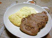 A picture of crispy chocolate cookies
