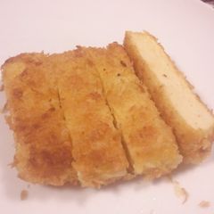 A picture of Non-Fry Meatless Tonkatsu using Frozen Tofu.
