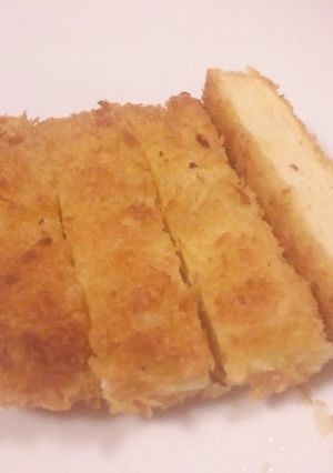 A picture of Non-Fry Meatless Tonkatsu using Frozen Tofu.