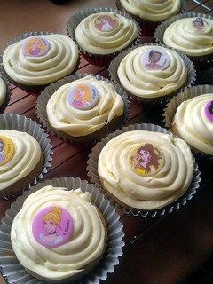 A picture of Vickys Homemade 'Box' Cake Mix, Gluten, Dairy, Egg & Soy-Free.