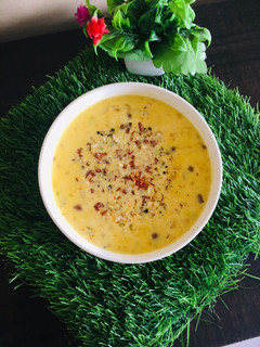 કેસર બાસુંદી (Kesar Basundi Recipe In Gujarati) રેસીપી મુખ્ય ફોટો
