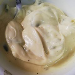 Tartar sauce A picture of Tartar sauce.