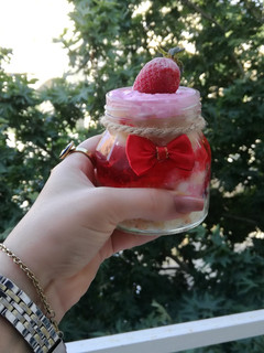 عکسی از دستور جارکیک توت فرنگی 🍓