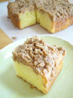 A picture of American Coffee Cake.