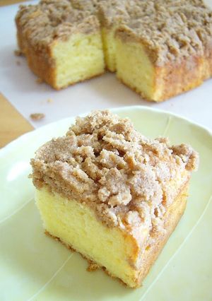 A picture of American Coffee Cake.
