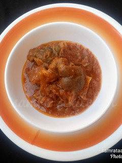 A picture of Pomo stew.