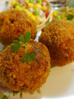 A picture of Melty Cheese Rice Balls.