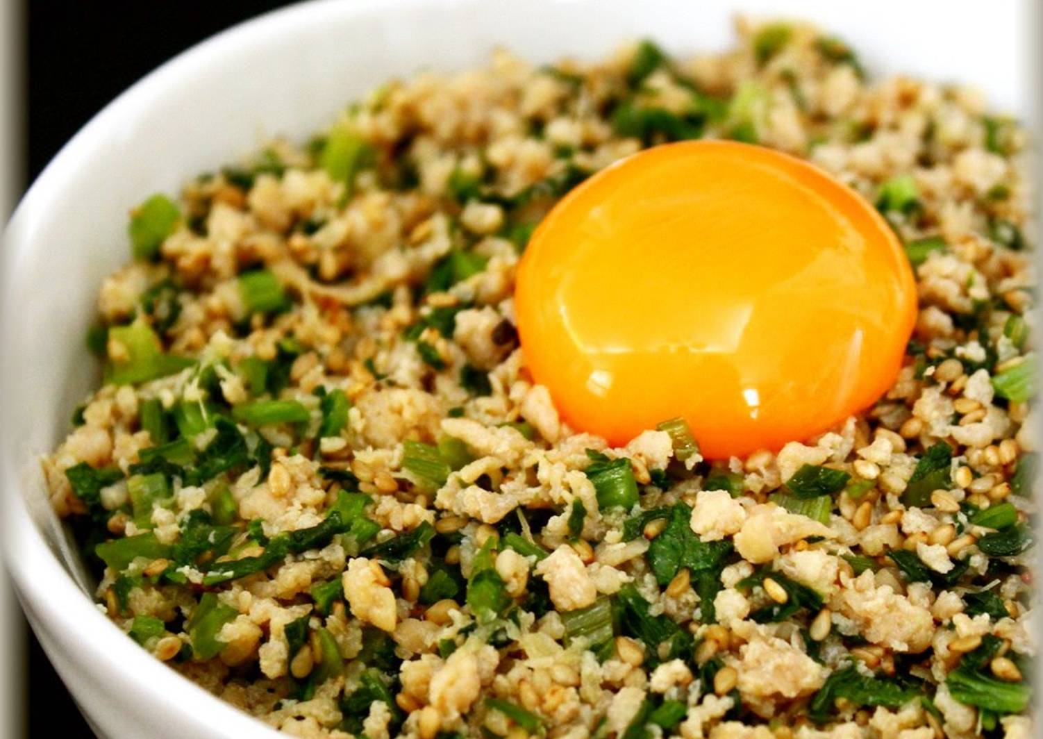 SweetSavoury Fried Komatsuna and Minced Chicken Rice Bowl Recipe by