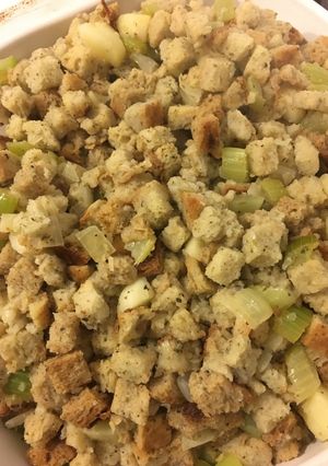 A picture of Apple & Sage Dressing.