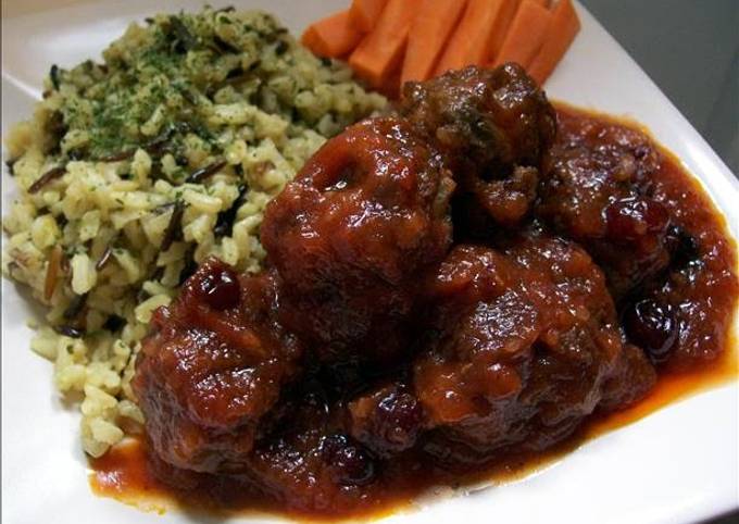 Slow cooker Cranberry Chili Meatballs