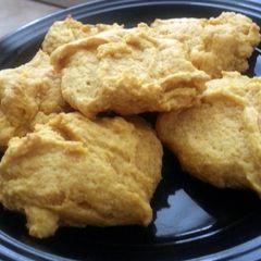 A picture of Pumpkin Vanilla Cookies.
