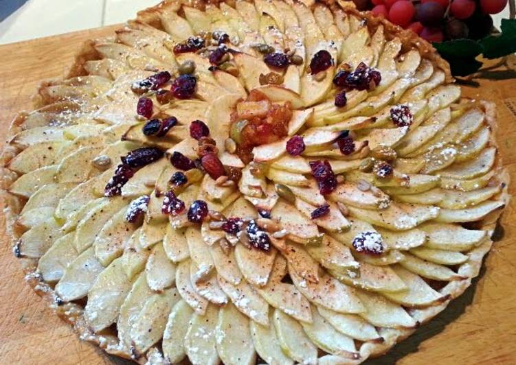 Recipe of Speedy Ray&#39;s  Easy Apple Tart