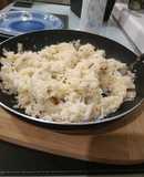 Arroz con queso y champiñones