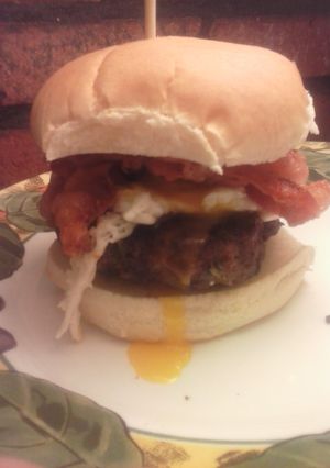 A picture of Hunter's spicy bacon burger.