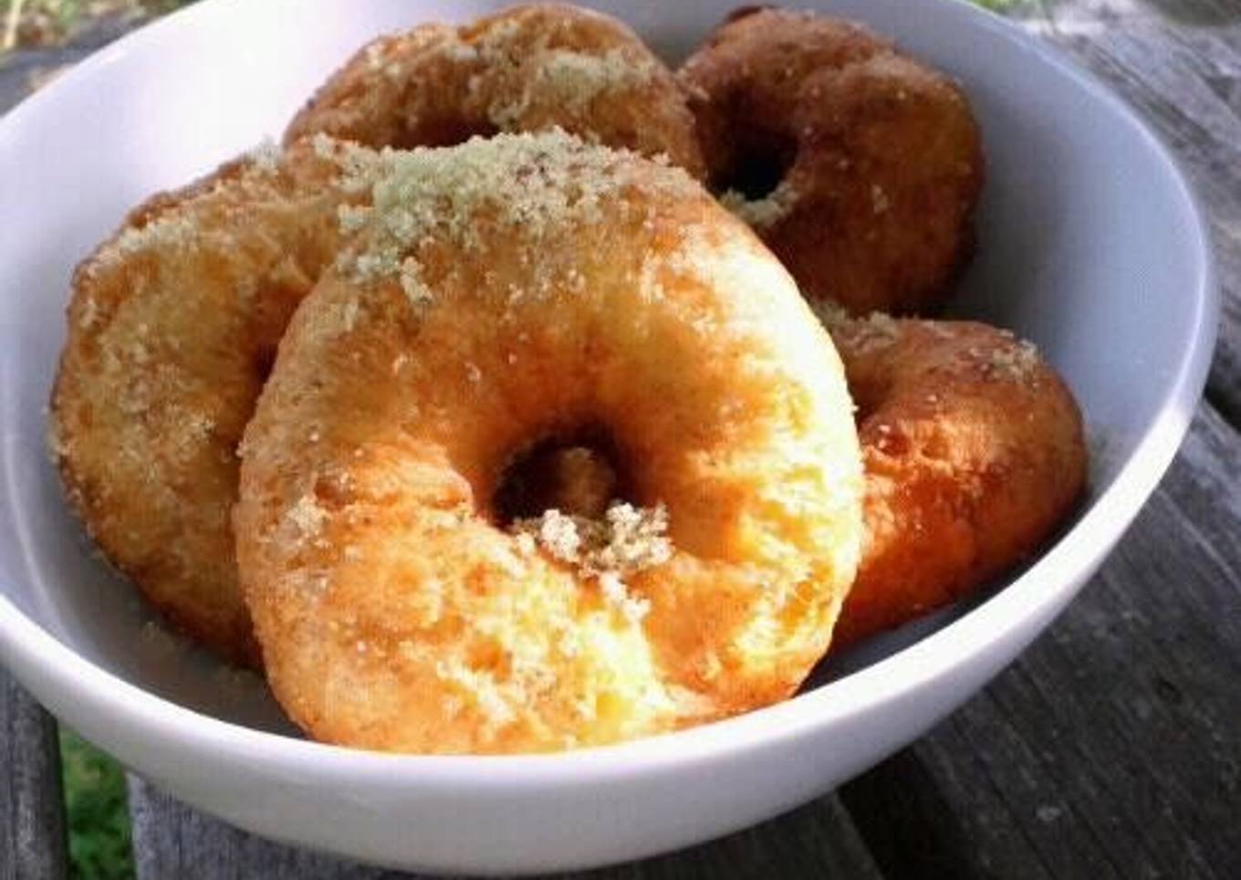 Extremely healthy donut without eggs and milk