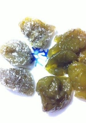 A picture of 15-Minute Glacé Plums in 1 Bowl.