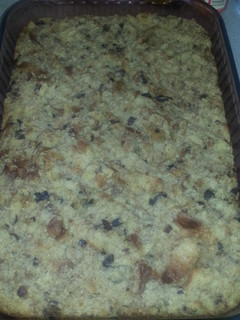 A picture of Bread pudding.