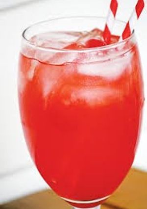 A picture of Cherry lime aide.