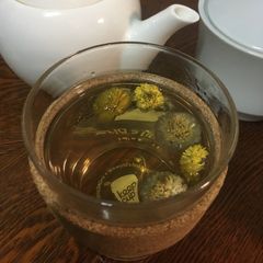 A picture of Chrysanthemum tea 🫖.