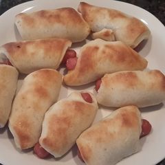 A picture of Pigs in a Blanket.