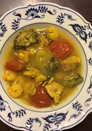 A picture of California Farm Half Hour Bouillabaise Soup.