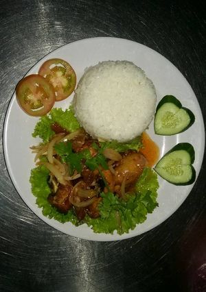 Hình của món Gà chiên nước mắm.