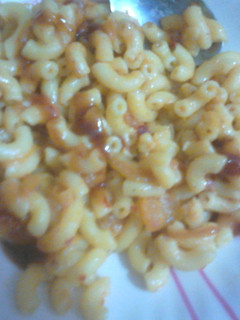 A picture of Hot and spicy macaroni.