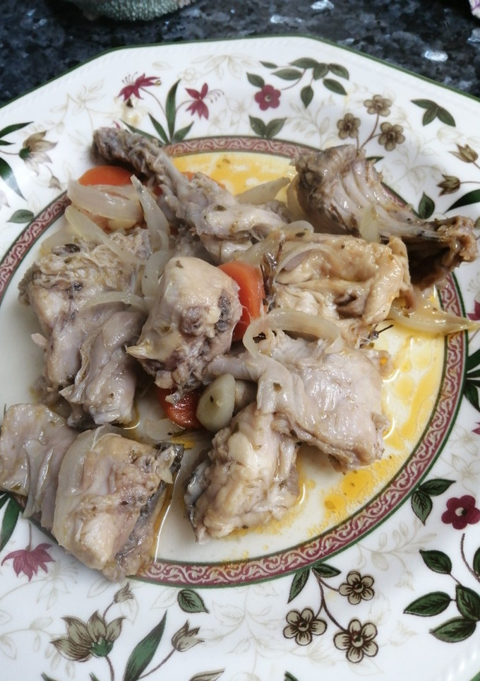 Una foto de Conejo en escabeche