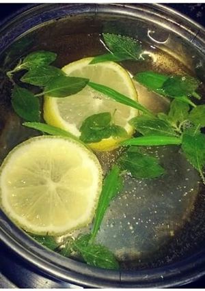 A picture of Lemon green tea.