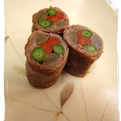 A picture of Hachiman Rolls -- Vegetable Wrapped Beef Rolls.
