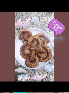A picture of Cinnamon Roll.