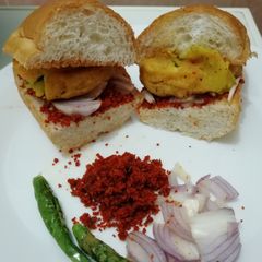 A picture of Vada pav.
