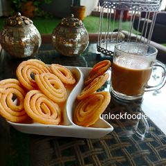 A picture of Murukku.