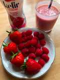Smoothie με φράουλες, σμέουρα (raspberries) και κεφίρ 🍓🍓
